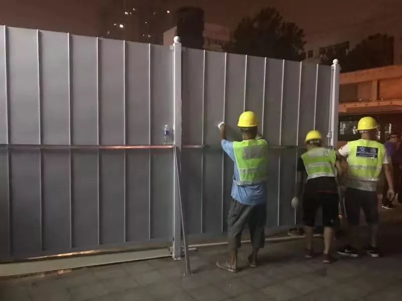 汉滨汉口二七路围挡施工